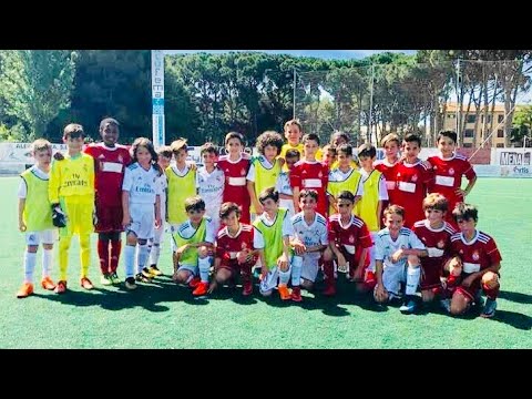 REAL MADRID  & U.D. AMISTAD