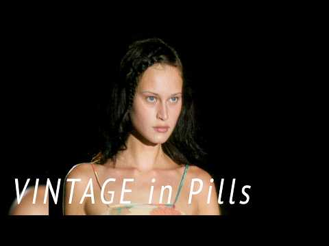 Vintage in Pills ANNA MOLINARI Spring 1999 Milan - Fashion Channel