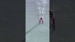 Download lagu Skiing at over 200km/h 🤯 mp3