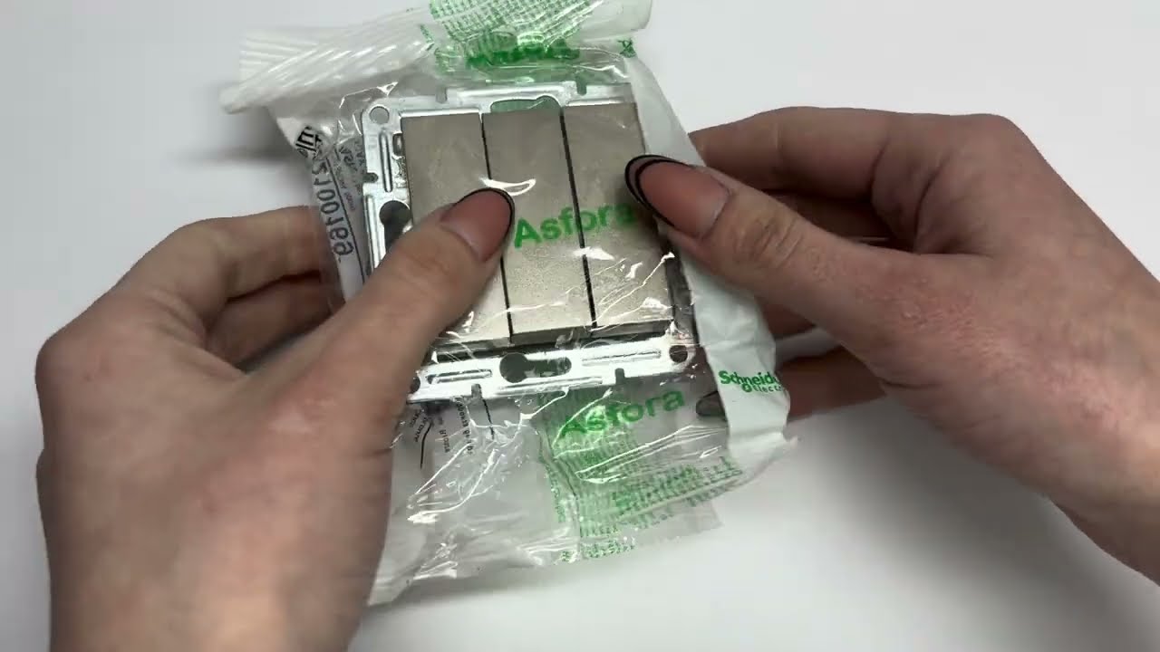 Выключатель трехклавишный SCHNEIDER Asfora бронза EPH2100169