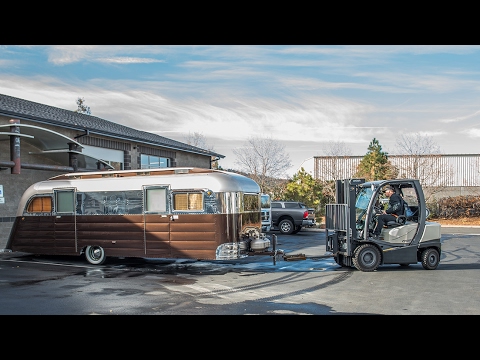 Crown’s C-5 Series Provides Power, Precision and Maneuverability in Tight Spaces