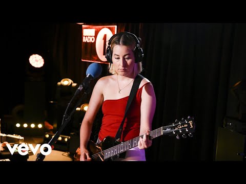 HAIM - Panini (Lil Nas X cover) in the Live Lounge
HAIM - Panini (Lil Nas X cover) in the Live Lounge