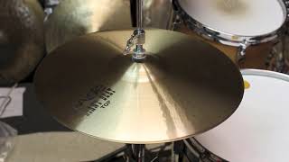 Video thumbnail for Paiste 14" Giant Beat Hi Hats - 807g/1037g by The Drum Shop - Portland, Maine