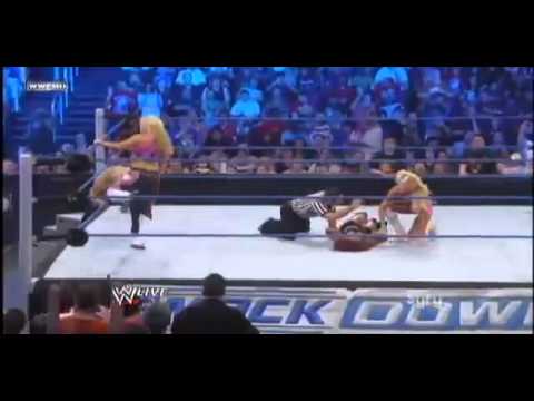 WWE Smackdown 8/30/11 Beth Phoenix & Natalya vs Kelly Kelly & Alicia Fox