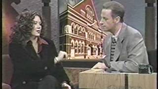 Mandy Barnett on prime time ctry Sings Planet of Love