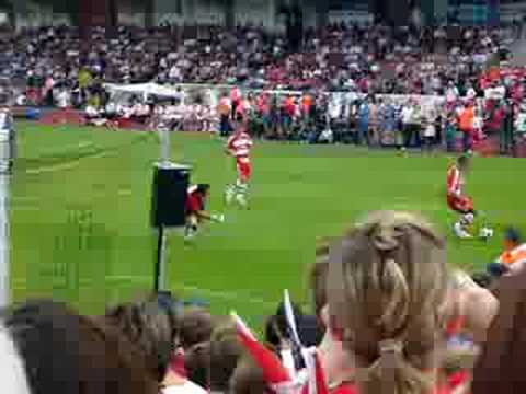 Traumspiel in Amberg - Podolski und Kroos