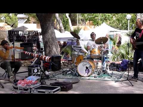 Music at Punta Arabi Hippy Markets in Es Canar