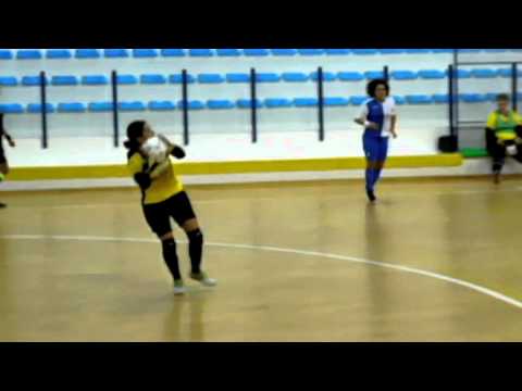 Gol di Troiano e assist di Nanà: 2a0. Icobit Montesilvano C5 Fem. VS Real Five Fasano
