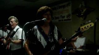 100 0479 Donny Forsythe and Nashville Review Band