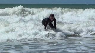preview picture of video 'TAKE-OFF SURF LEO A LA TRANCHE/MER KOA SCHOOL'