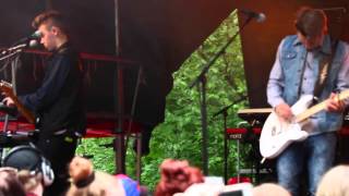 Softengine Montturock 2014 Yellow house