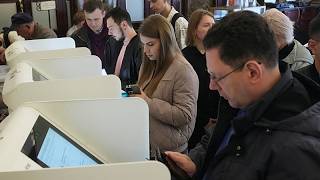 Rusia celebra elecciones a la Duma mientras la guerra en Ucrania reconfigura el voto