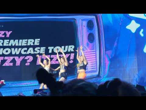 191221 ITZY -​ (6) Talk + รักติดไซเรน + Random speed @ ITZY Showcase in Bangkok #ITZYSHOWCASEinBKK