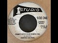 Dennis Brown - Something Is Bugging Me【7-21582】