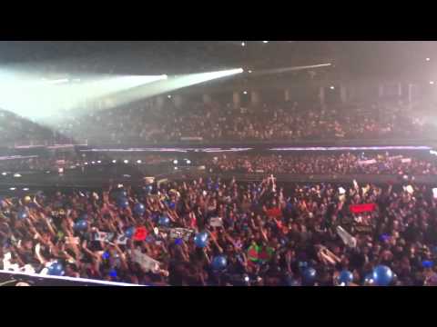 [FANCAM] 120317 Super Junior - Ending @ SS4 in Bangkok (SUPER SHOW 4)