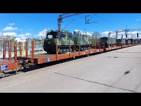 Sotilaskalustoa Kouvolasta Tampereelle 13.5.2022