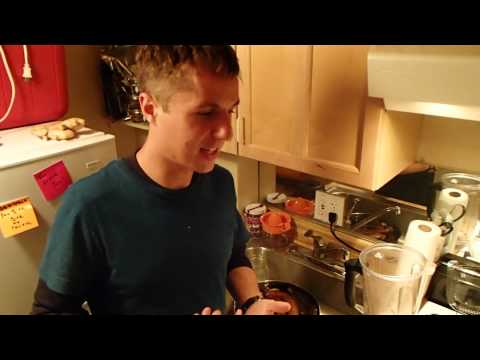 SUCCESSFULLY EAT 100% RAW | EAT MORE FAT & LESS BANANAS