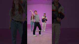 Download lagu Can NICO learn this dance without seeing it? mp3