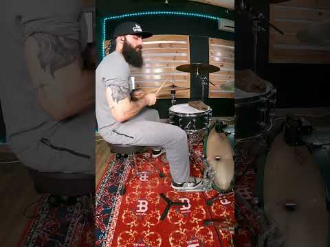 This is my bassdrum MAX SPEED!