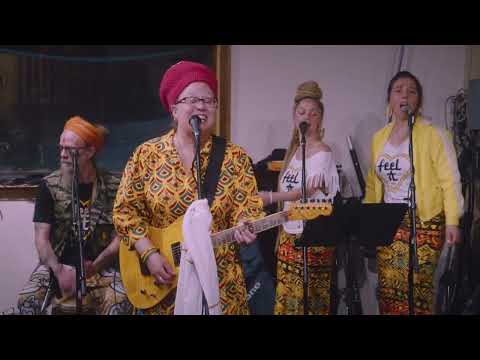 "FORWARD"Live Studio Sessions (Sister Julie/Rocker-T & The Heart Feel It Band) Original Roots Reggae