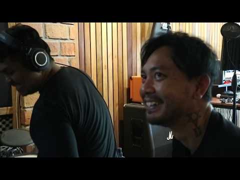 HALO CIPTA - LATIHAN ISENG