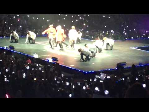 170401 Lost - BTS - Wings Tour in Anaheim