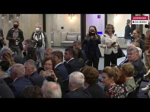 Инициативен комитет издигна Румен Радев като независим кандидат за президент