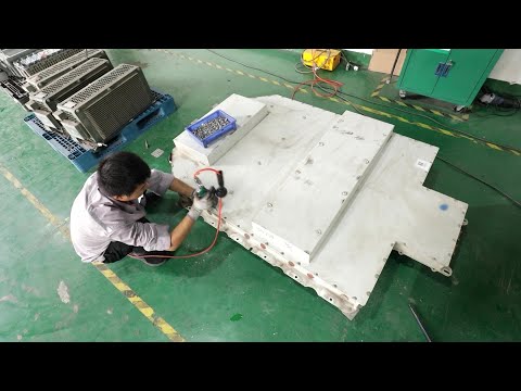 China's Electric Car Challenge: Recycling Batteries
