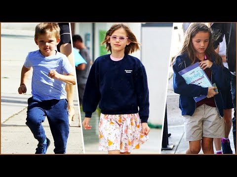 download lagu mp3 mp4 Jennifer Garner Samuel Garner Affleck, download lagu Jennifer Garner Samuel Garner Affleck gratis, unduh video klip Jennifer Garner Samuel Garner Affleck