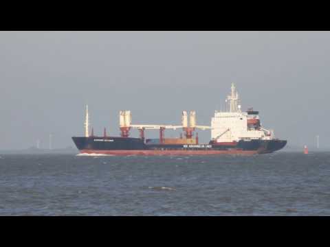 ALEKSANDR SIBIRYAKOV | Elbe höhe Otterndorf