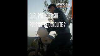 Vidéo de présentation Pirelli DIABLO SUPERCORSA V3 (SP)