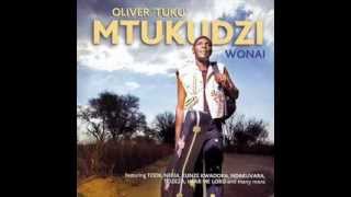 OLIVER  &quot;tuku&quot; MTUKUDZI------Ndakuvara