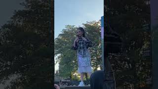 Download lagu Vina Panduwinata Live Candi Prambanan mp3