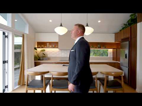 15 Ripon Crescent, Meadowbank - Matt Gibson