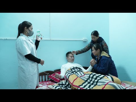 David suddenly fell seriously ill, causing his mother and girlfriend to weep uncontrollably.