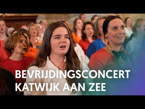 Samenzang met verschillende koren in Katwijk aan Zee!