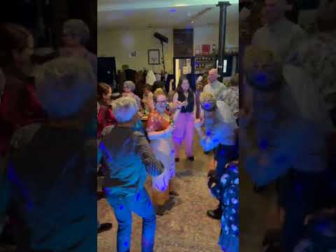 DJ Laura Mac video.