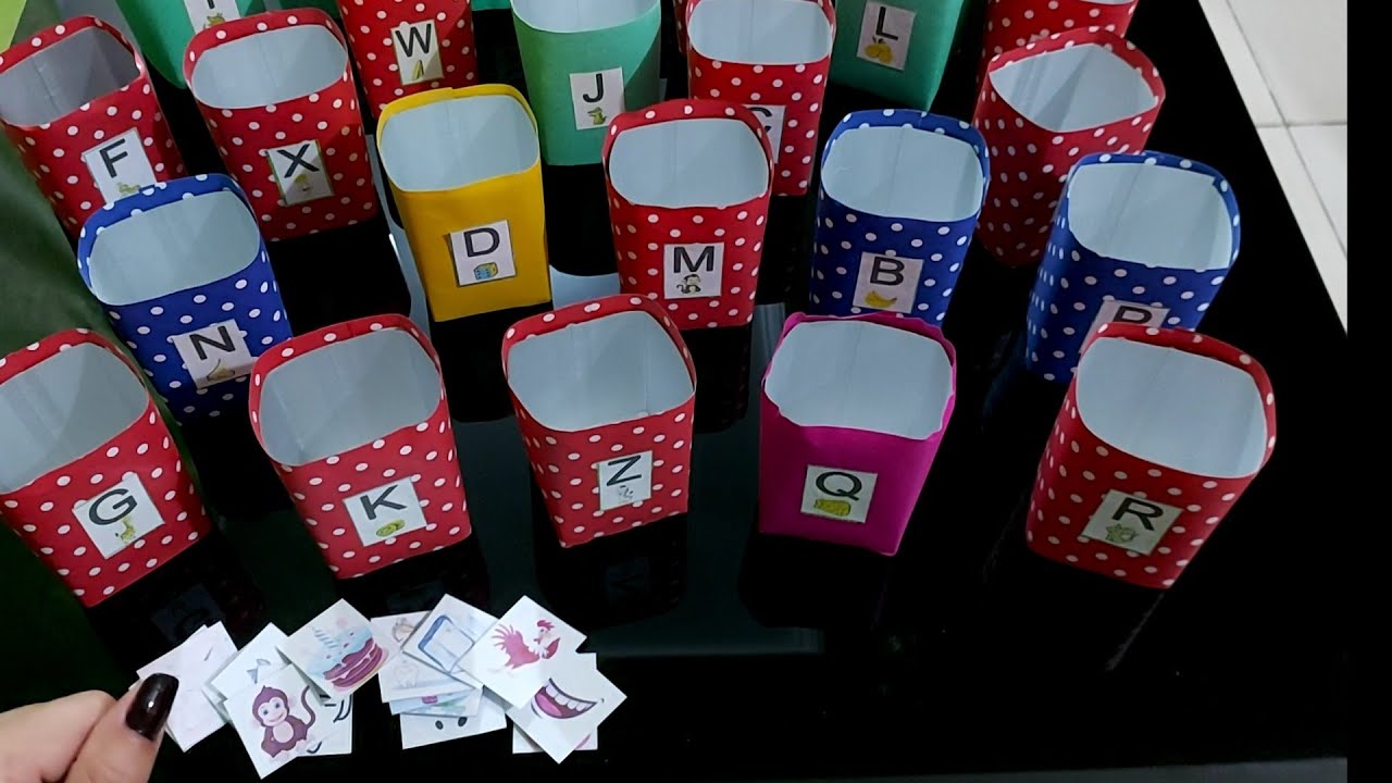 10 JOGOS DE ALFABETIZAÇÃO COM SUCATA E MATERIAIS BARATOS