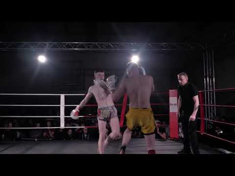 Evolution Fight Night 2 -Tom Keogh (Warriors M.T) -VS- Erik Hehir (Courage M.T) -65kg