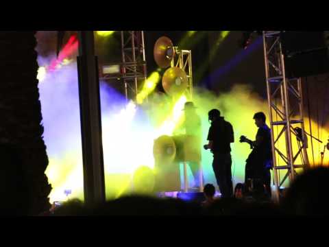 Tijuana Makes me Happy - Colectivo Nortec Bostich + Fussible Monumento a la Revolución