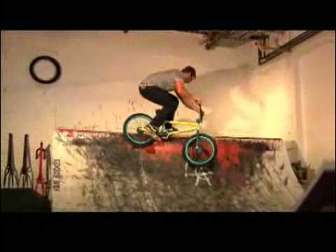 Levi's BMX Clip of the Week  Zack Warden
