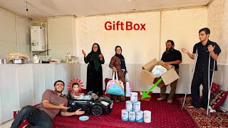 Download lagu First Gift Box During the Iran War: A Kind Heart From Dubai Reaches to Farmhouse mp3 Download lagu First Gift Box During the Iran War: A Kind Heart From Dubai Reaches to Farmhouse mp3
