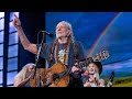 Willie Nelson & Family - It's All Going to Pot (Live at Farm Aid 2019)