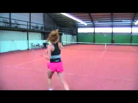 Tennis Scholarship University OverBoarder - Niamh O'Brien