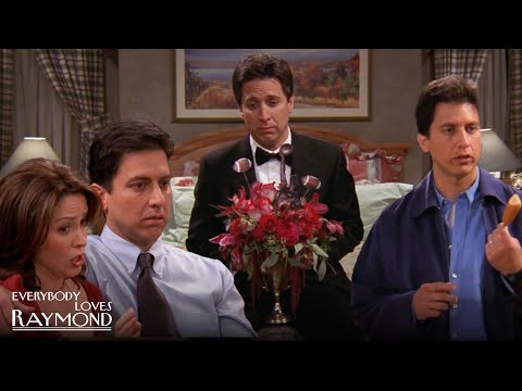 Everybody Loves a Moronic Moment | Everybody Loves Raymond