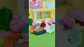 Peppa Pig tenta DAR COMIDA para Baby Evie! 🍼😅 #PeppaPigTales #Shorts #LEGODUPLO