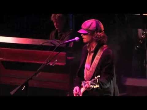 Michael Grimm - "Hollywood Nights" Live
