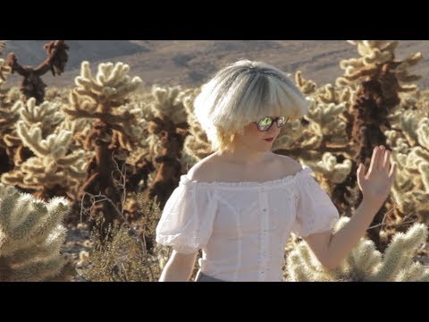 Lilla Lovis - Den som är den