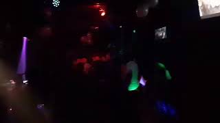 Download lagu Hervin Live In Vedalam Club Ipoh mp3 Download lagu Hervin Live In Vedalam Club Ipoh mp3