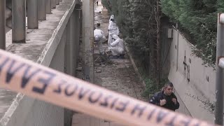 Bomba explode em frente à TV grega sem causar vítimas